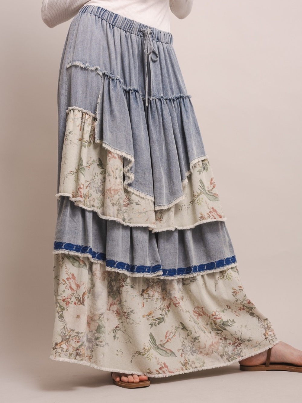 Bluevelvet Stretchy Waist Light Denim Floral Print Layered Maxi Skirt - Picture 3 of 7